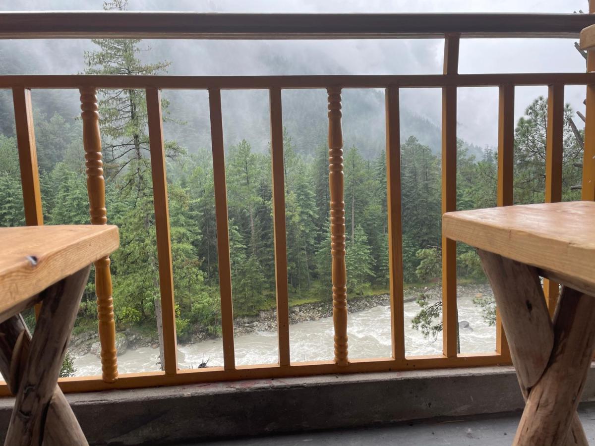 Highland Spirit Hotel Kasol Luaran gambar